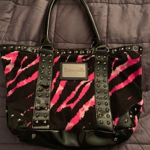 Betseyville Purse